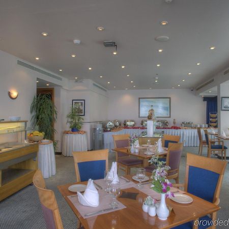 Hotel Al Diar Regency Abu Dhabi Esterno foto