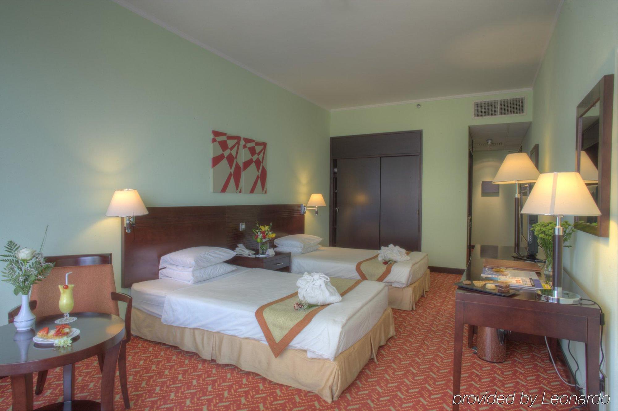 Hotel Al Diar Regency Abu Dhabi Esterno foto