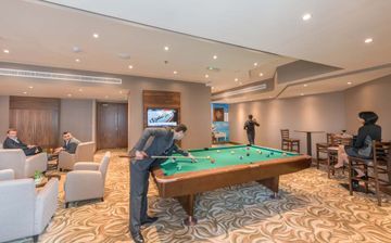 Hotel Al Diar Regency Abu Dhabi Esterno foto